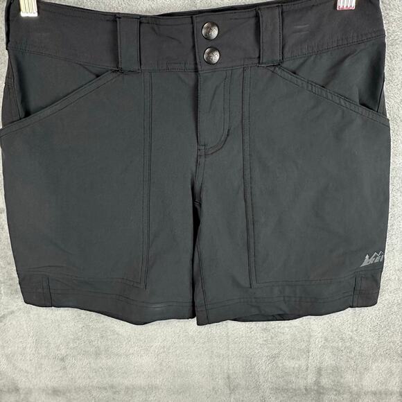REI Shorts Womens 4 Black Nylon Stretch Pockets Outdoor Hiking Camping Nature - Picture 3 of 13